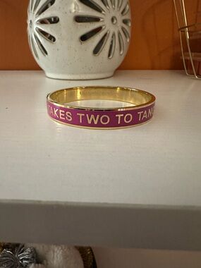 KATE SPADE “It Takes Two to Tango” Idiosm Bangle Bracelet(NWOT)